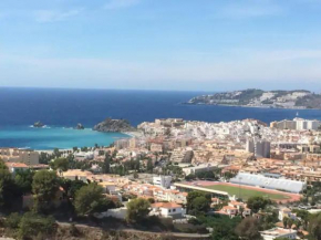 Seaview and sun all day long in Los Pinos, Almuñecar, Andalusia